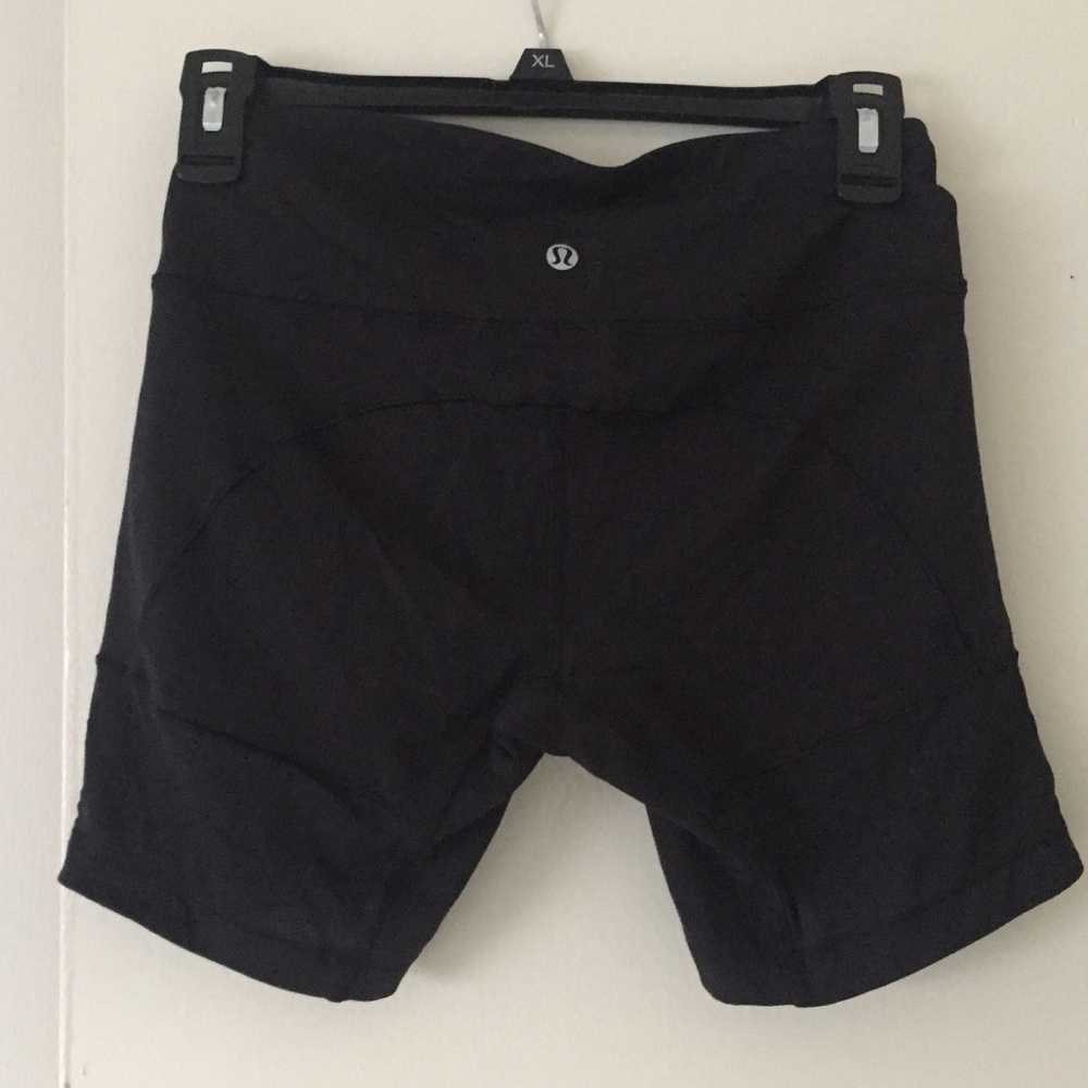 Black Lululemon Spandex Shorts